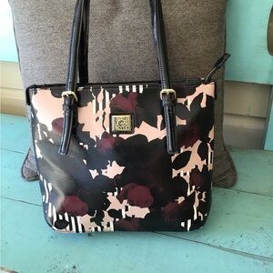 Anne Klein shoulder bag.